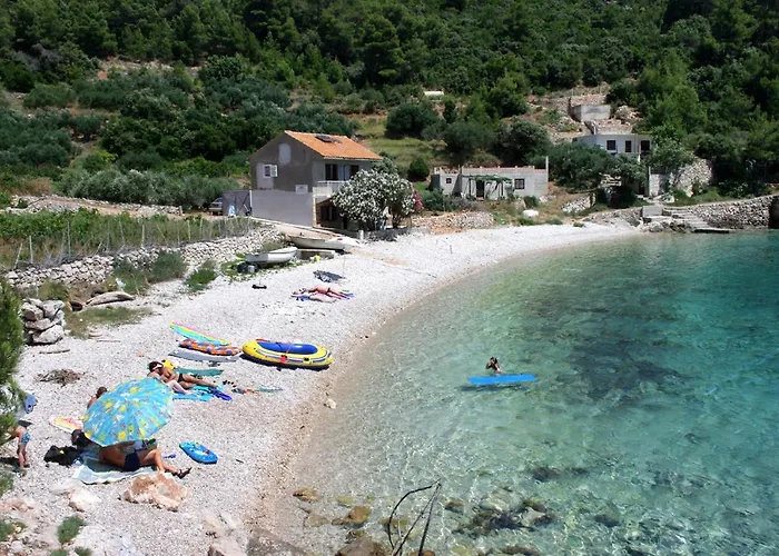 Seaside Secluded Cove Lucica, Hvar - 15546 Lejlighed
